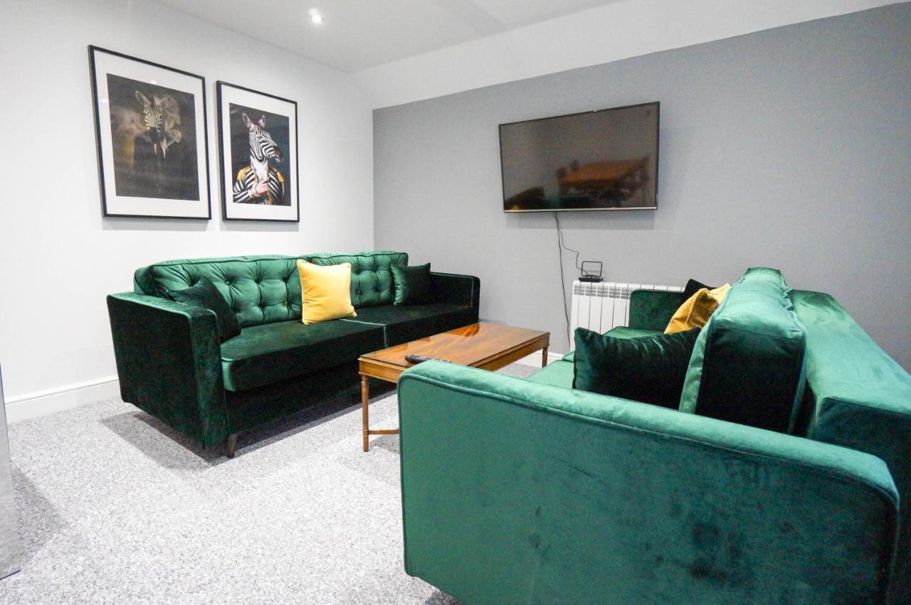 Premium Apartments Thatcham Broadway מראה חיצוני תמונה