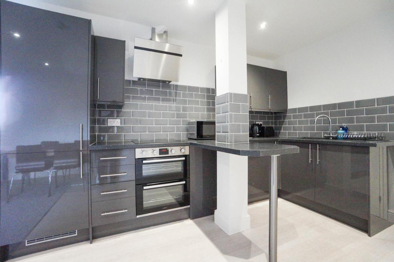 Premium Apartments Thatcham Broadway מראה חיצוני תמונה